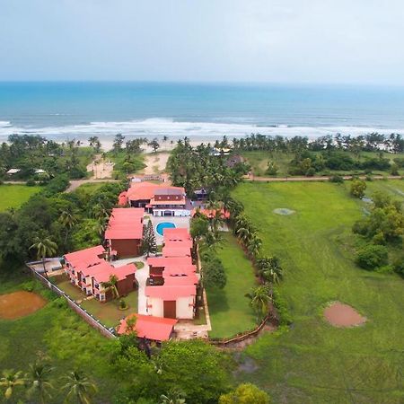 Sea Queen Beach Resort & Spa Colva Exteriör bild