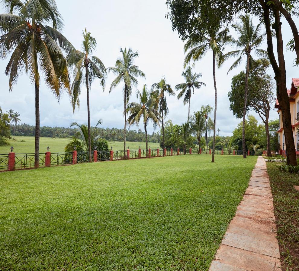 Sea Queen Beach Resort & Spa Colva Exteriör bild