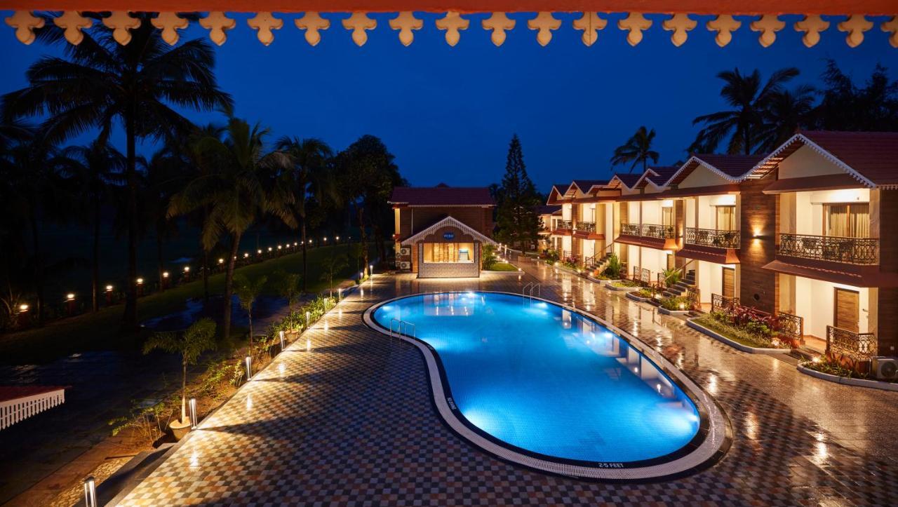 Sea Queen Beach Resort & Spa Colva Exteriör bild